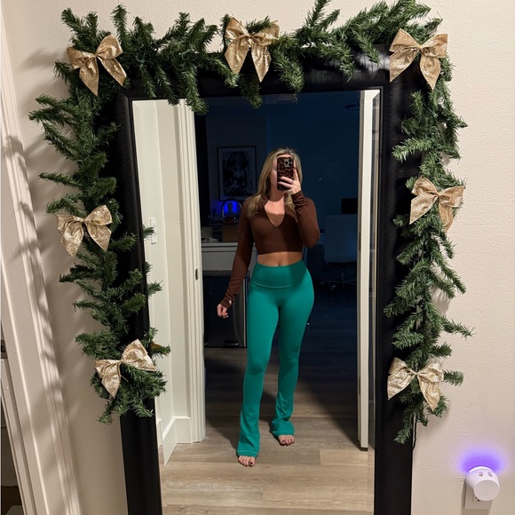 lululemon athletica Pants - Lululemon Athletica Teal Flare Pant